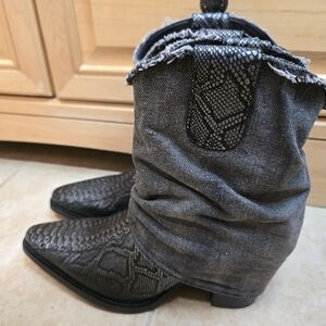 Dingo Denim Dream Western Black Animal Print Boots